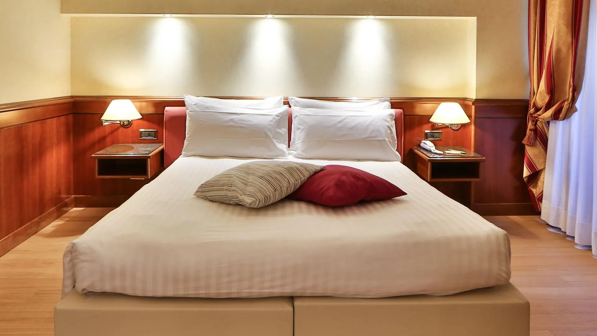 Best Western Hotel Moderno Verdi Genova 4*,