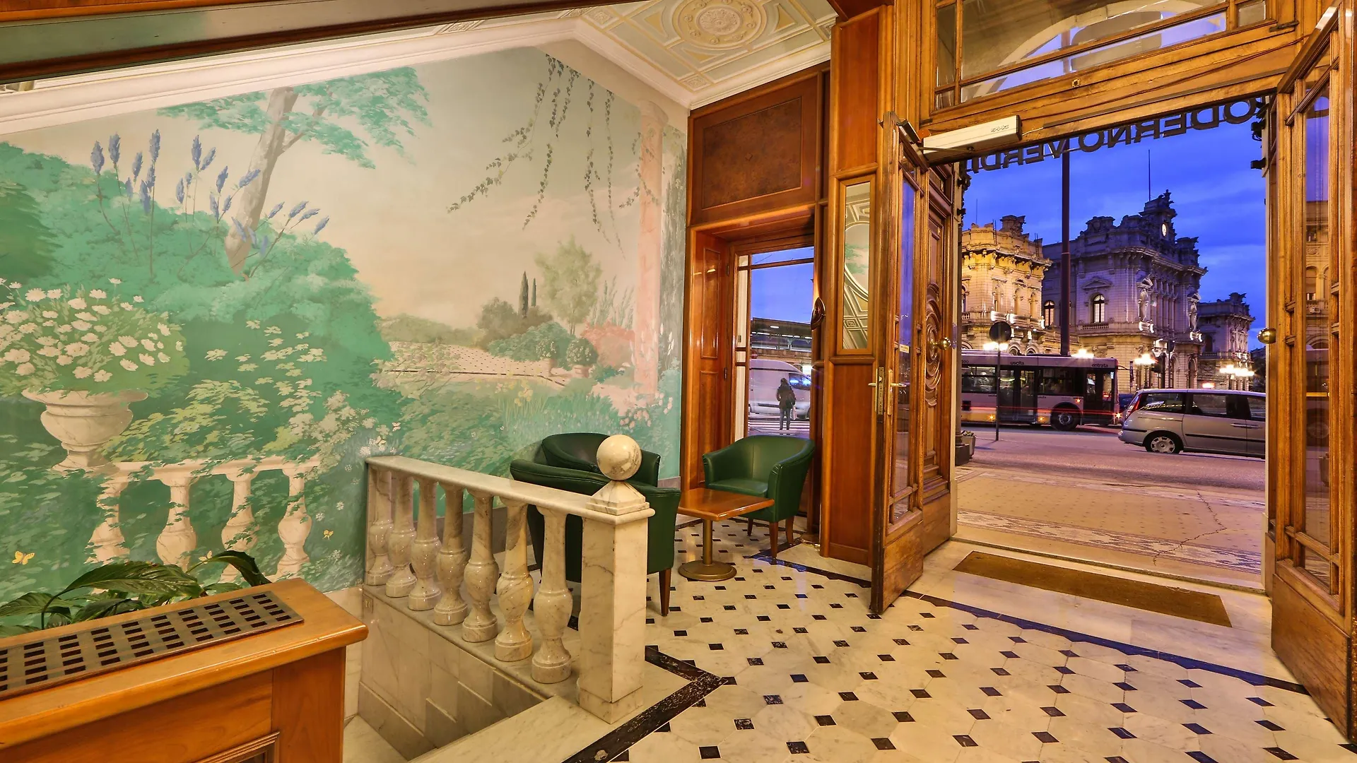 Best Western Hotel Moderno Verdi Genova 4*,  Italia